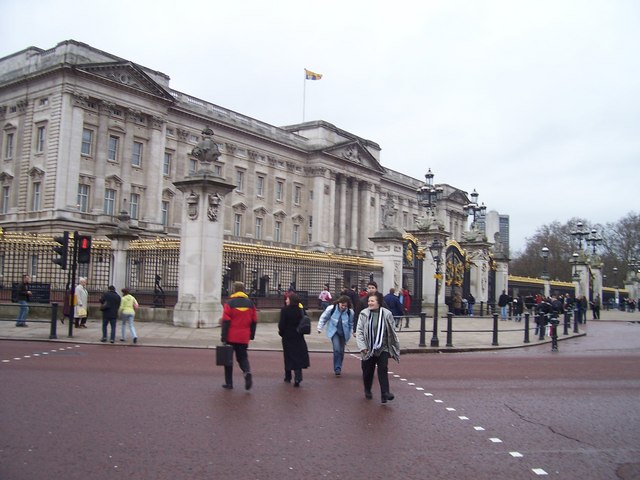 Buckinghamský palác | Srdce britskej monarchie - Londra | Secret World Trip Planner