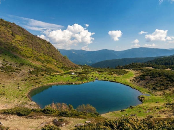 喀尔巴阡山脉 - Polyanytsya | Secret World Trip Planner