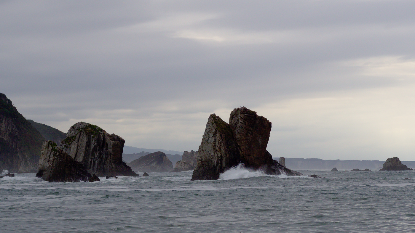Playa del Silencio: Una de las playas más bellas de España - Mundo Secreto - Playa del Silencio O Gaviero | Secret World Trip Planner