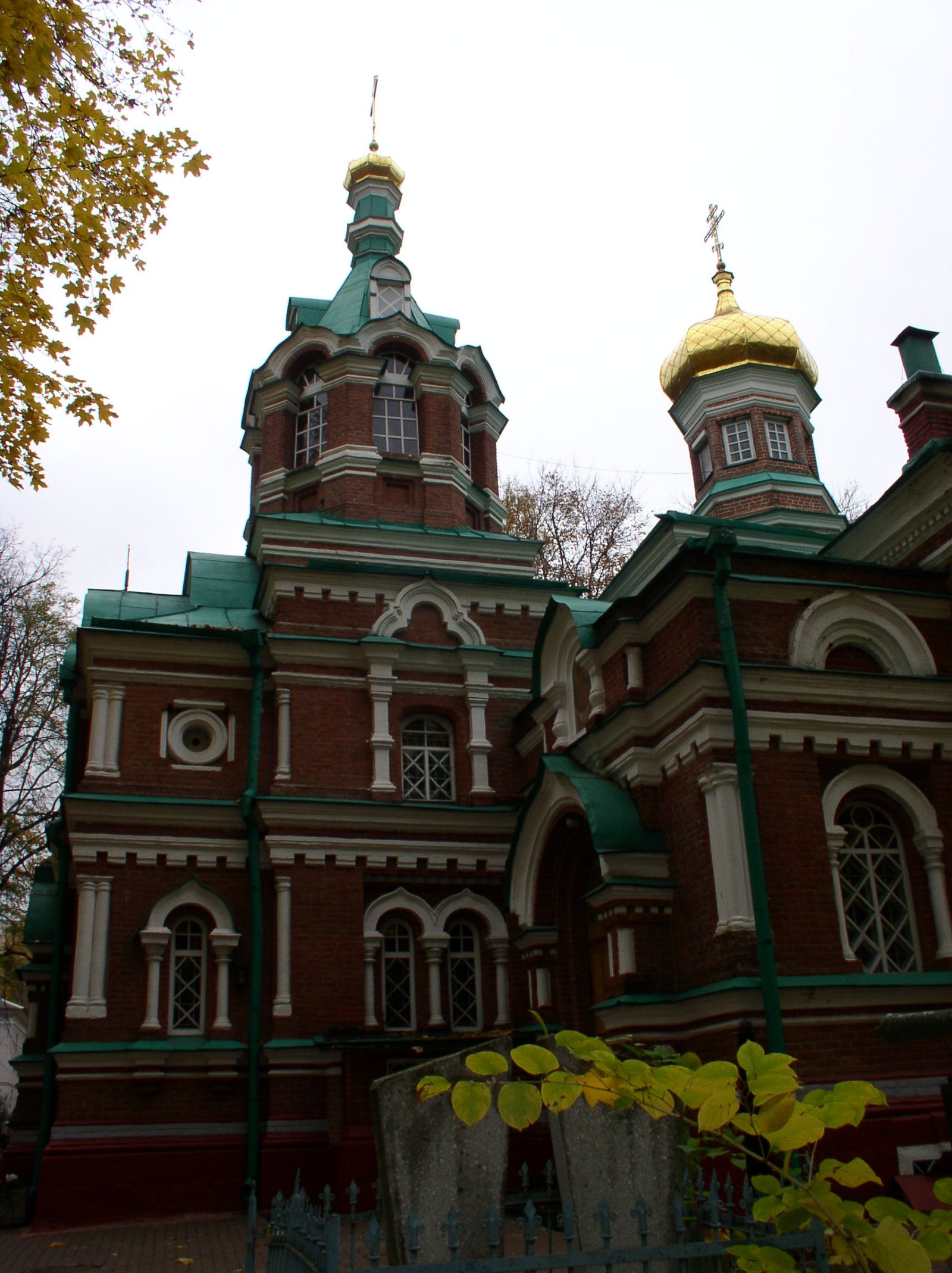 Mińsk | Kościół Aleksandra Newskiego - Minsk | Secret World Trip Planner