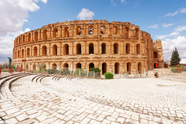 El Djem is beroemd om zijn amfitheater - El Jem | Secret World Trip Planner