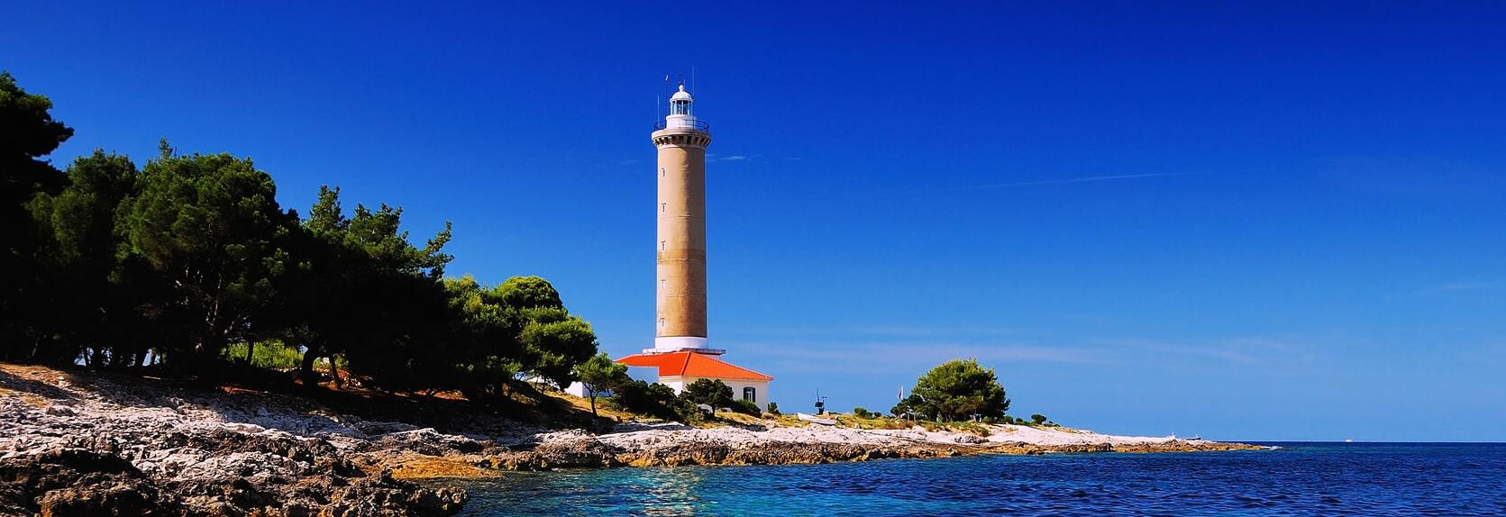 Faro Veli Rat - Veli Rat | Secret World Trip Planner