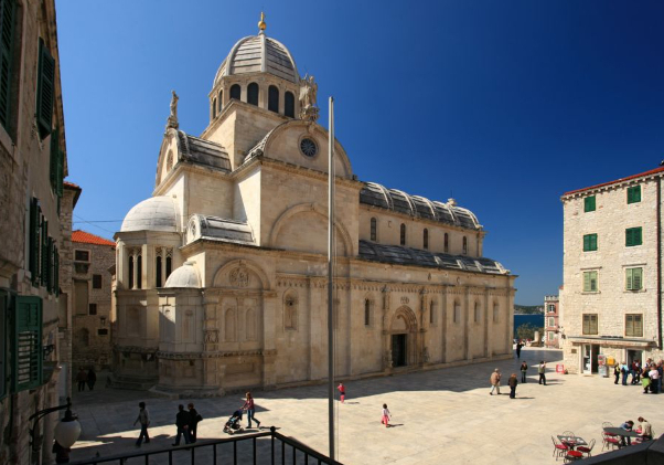 Die Kathedrale des Heiligen Jakobus in Šibenik, Kroatien - Šibenik | Secret World Trip Planner
