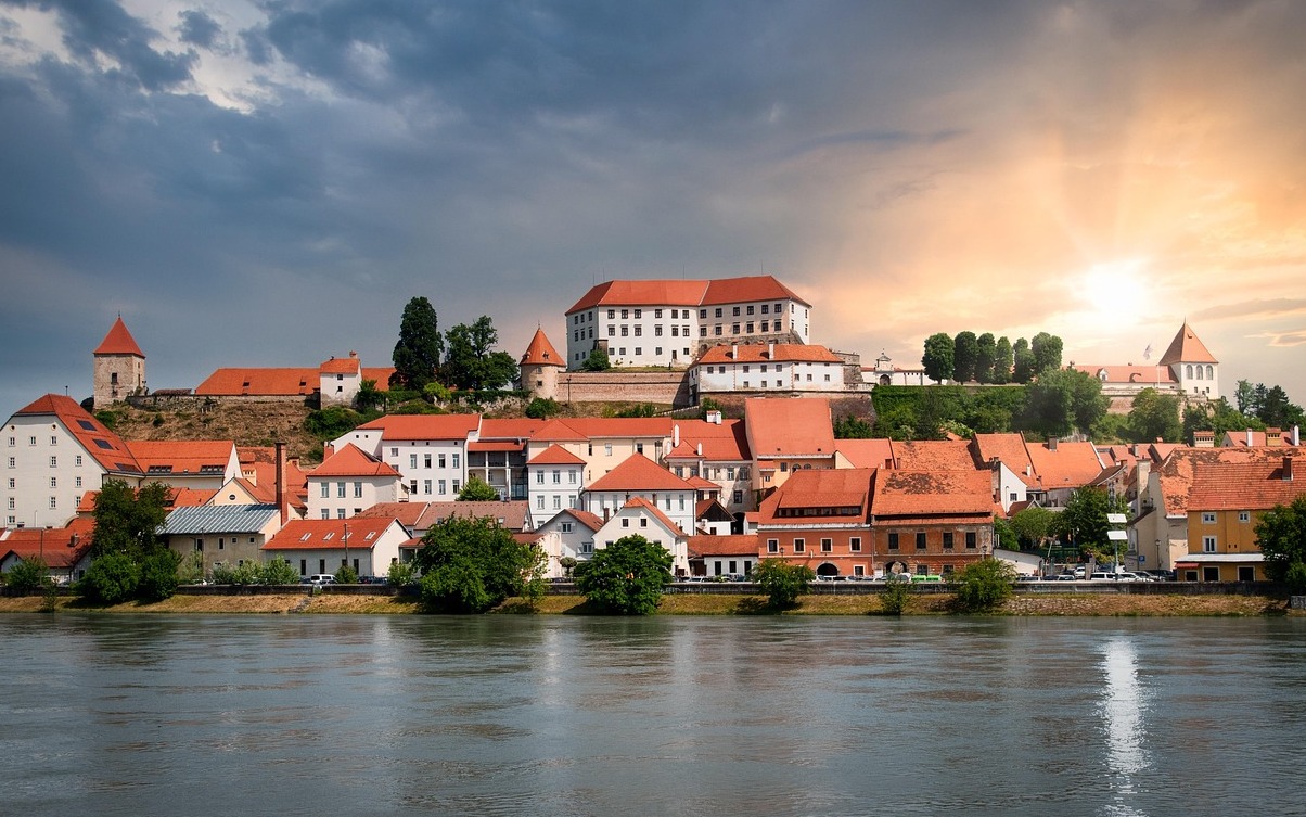 Kõik siin meenutab Austria-Ungari ajastut: Ptuj - Ptuj | Secret World Trip Planner