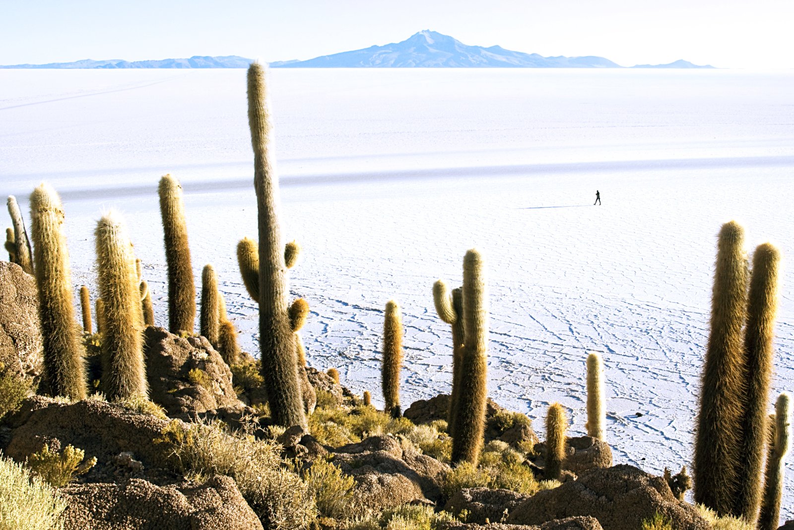 Uyuni asub 3656 meetri kõrgusel Andides. - Uyuni | Secret World Trip Planner