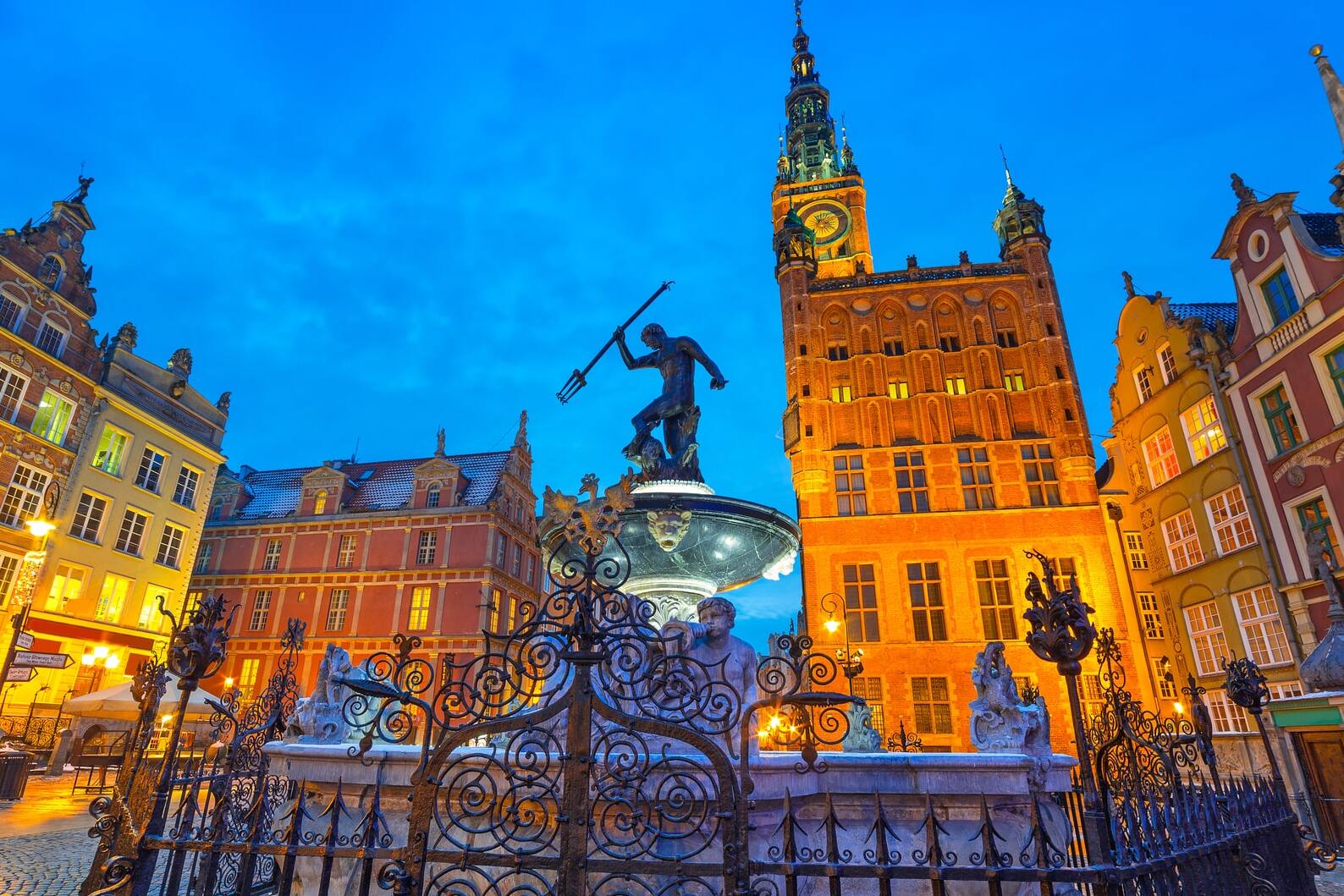 Gdansk, the beautiful old Polish city - Danzica | Secret World Trip Planner