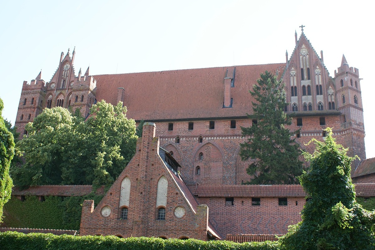 Malbork Castle (Marienburg) - Malbork | Secret World Trip Planner