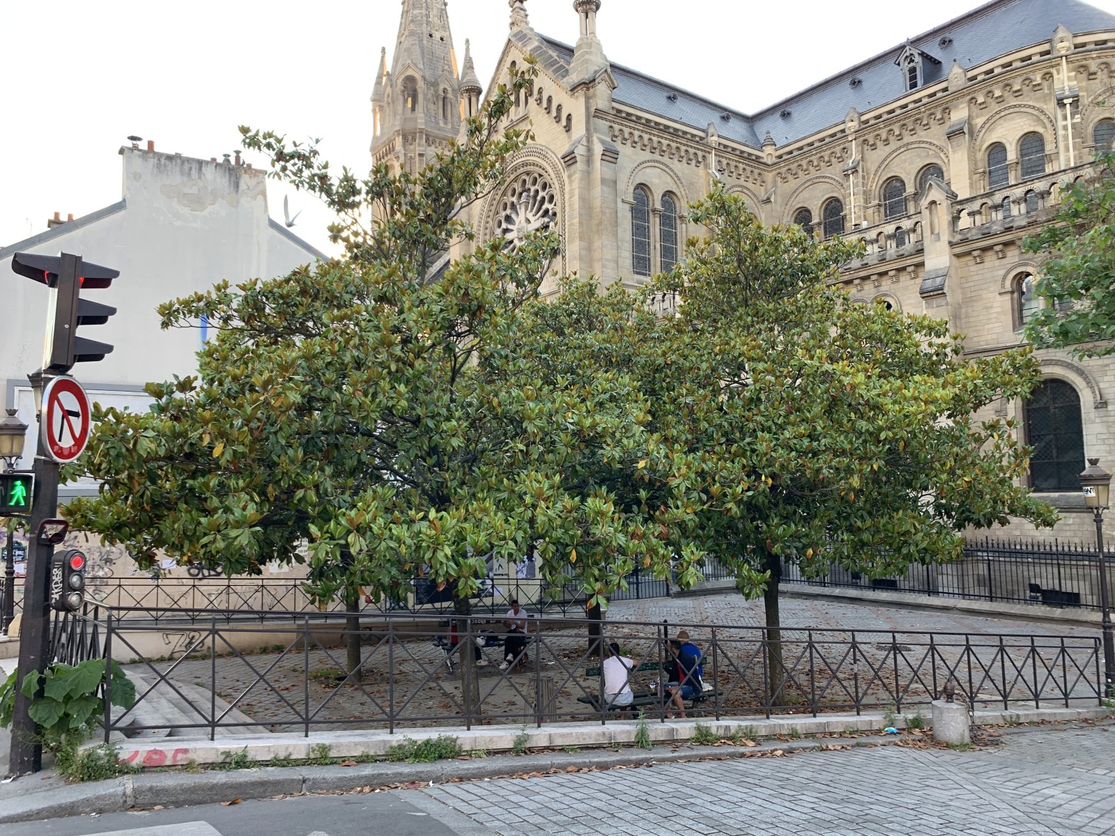 Notre-Dame de la Croix de Ménilmontant - Paris-20E-Arrondissement | Secret World Trip Planner