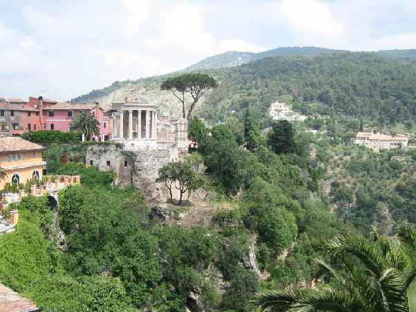 Το πάρκο Villa Gregoriana στο Tivoli - Tivoli RM | Secret World Trip Planner