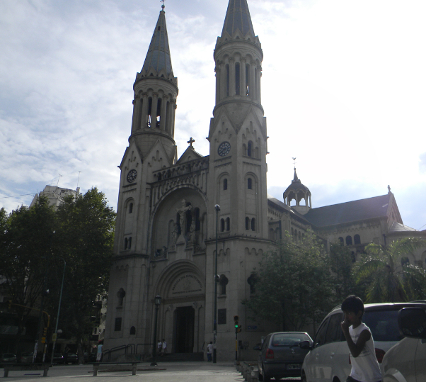 Basilika Roh Kudus di Buenos Aires - Buenos Aires | Secret World Trip Planner