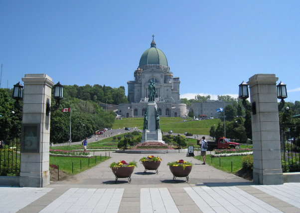 Szent József Oratórium - Montréal | Secret World Trip Planner