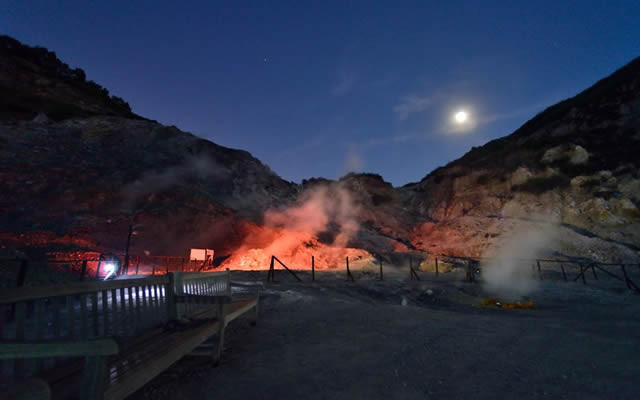 ಸೋಲ್ಫತಾರಾ - Solfatara di Pozzuoli | Secret World Trip Planner