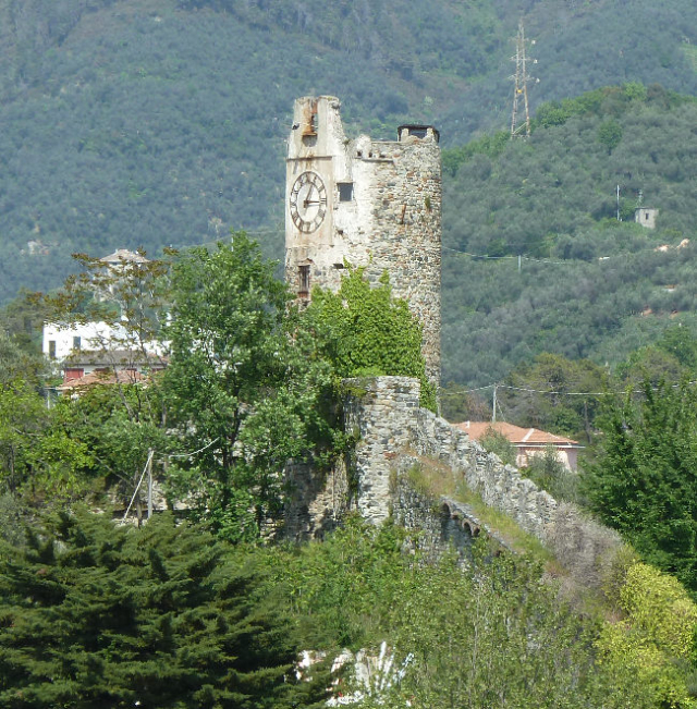 قرون وسطی کی دیواریں۔ - Levanto | Secret World Trip Planner