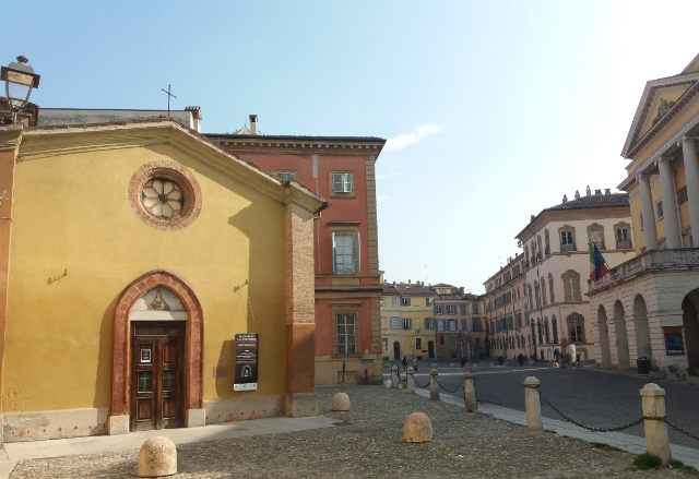 Церковь Санта-Мария-ин-Кортина и ее колодец - Piacenza | Secret World Trip Planner