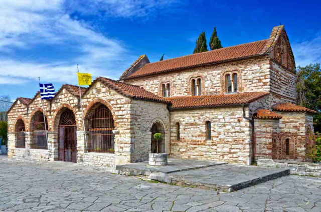 Biserica Agia Theodora - Arta | Secret World Trip Planner