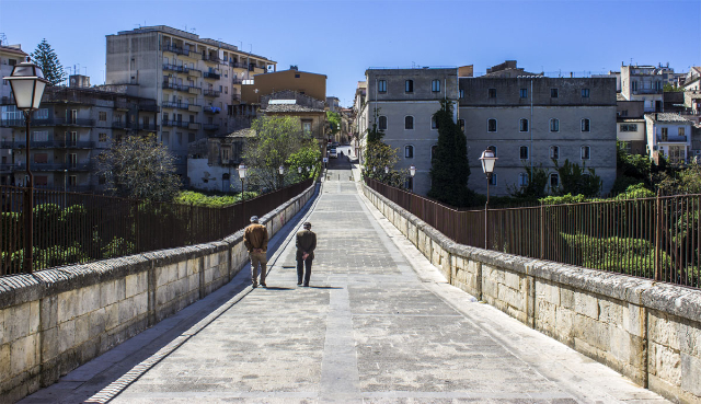 Oude brug - Ragusa | Secret World Trip Planner