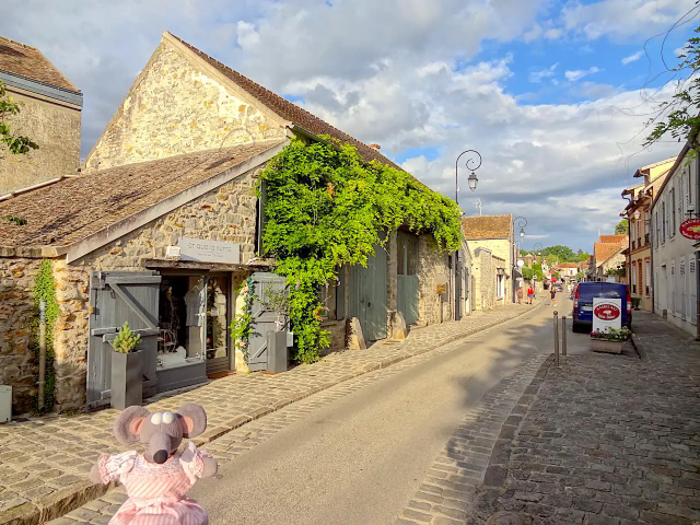 باربیزون - Barbizon | Secret World Trip Planner