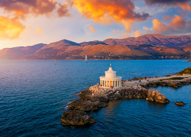 Il faro di Agii Theodori - Argostoli 281 00 | Secret World Trip Planner