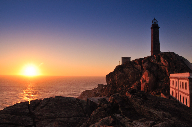 The last sunset in Europe - Cabo Touriñán | Secret World Trip Planner