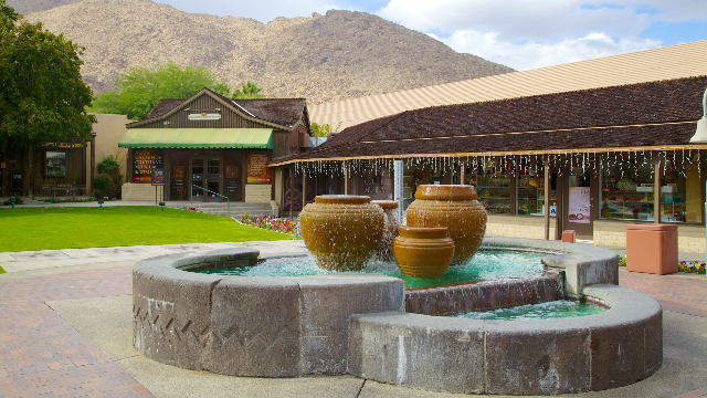 متحف أغوا كالينتي الثقافي - Palm Springs | Secret World Trip Planner