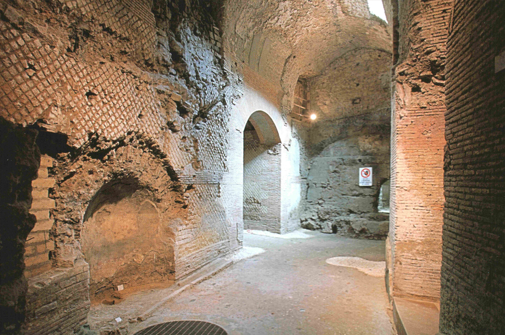 Teater Yunani-Rom Neapolis - Napoli | Secret World Trip Planner