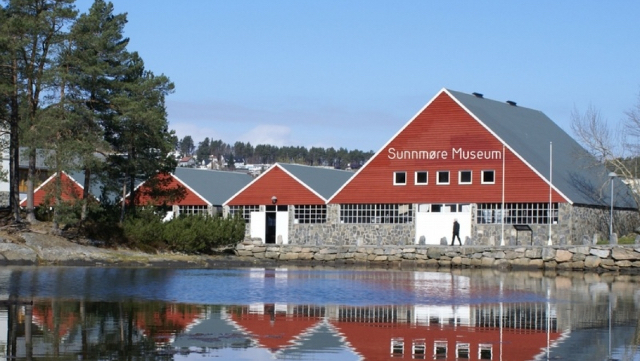 Jumba la kumbukumbu la Sunnmøre - Museumsvegen 12 | Secret World Trip Planner