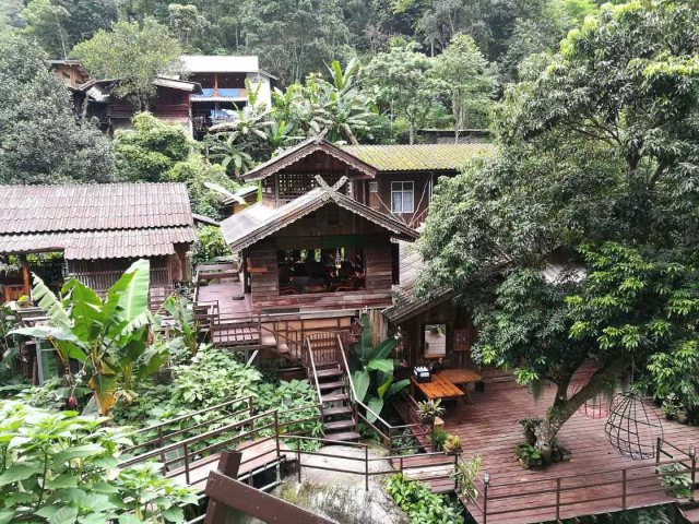 Il Villaggio di Mae Kampong - Huai Kaeo | Secret World Trip Planner