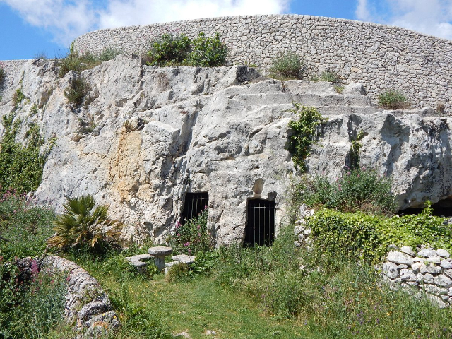 Area archeologica di Akrai - 96010 Palazzolo Acreide SR | Secret World Trip Planner