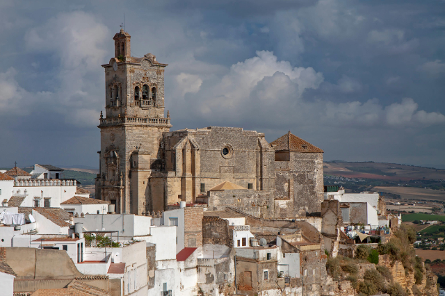Iglesia de San Pedro - Arcos de la Frontera | Secret World Trip Planner