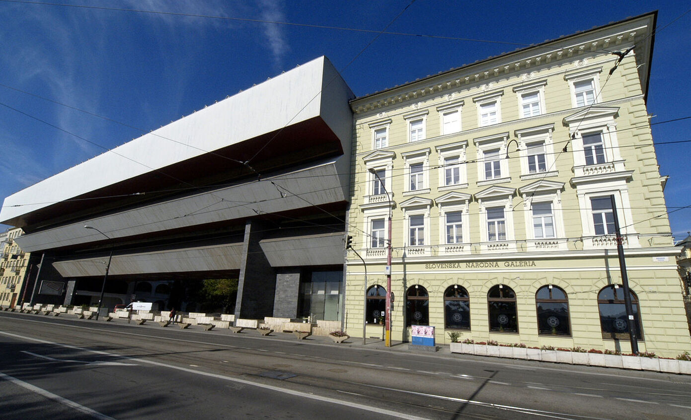 Slovenska Narodna Galeria (Det Slovakiske Nationalgalleri) - Námestie ?udovíta Štúra 811 02 | Secret World Trip Planner