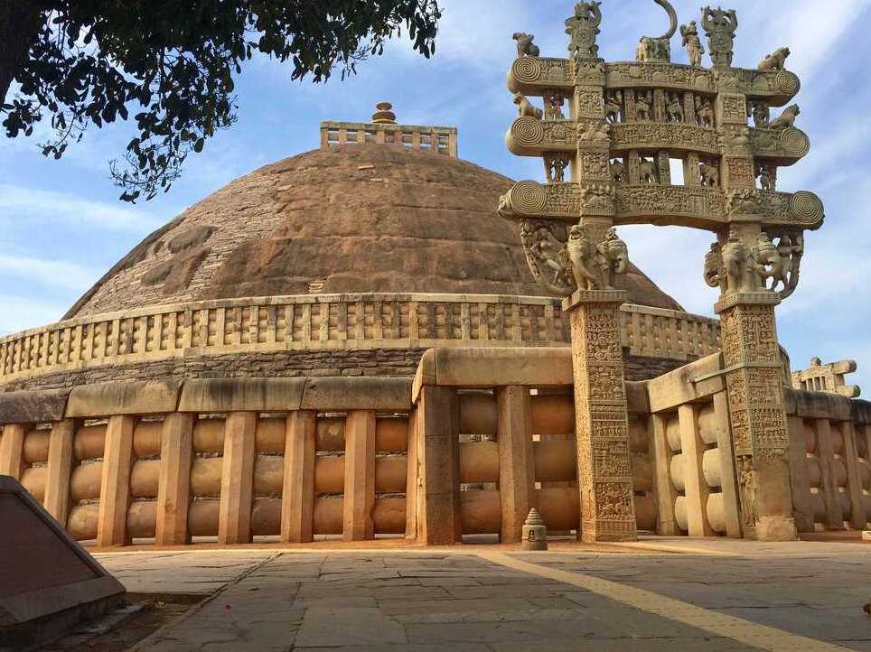 India | stupa Sanchi: O máis antigo de pedra estrutura - Sanchi | Secret World Trip Planner