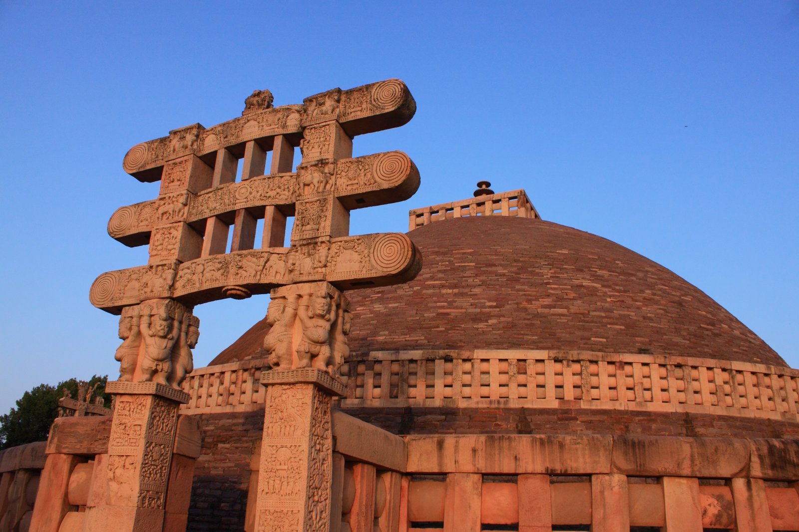 India | stupa Sanchi: O máis antigo de pedra estrutura - Sanchi | Secret World Trip Planner