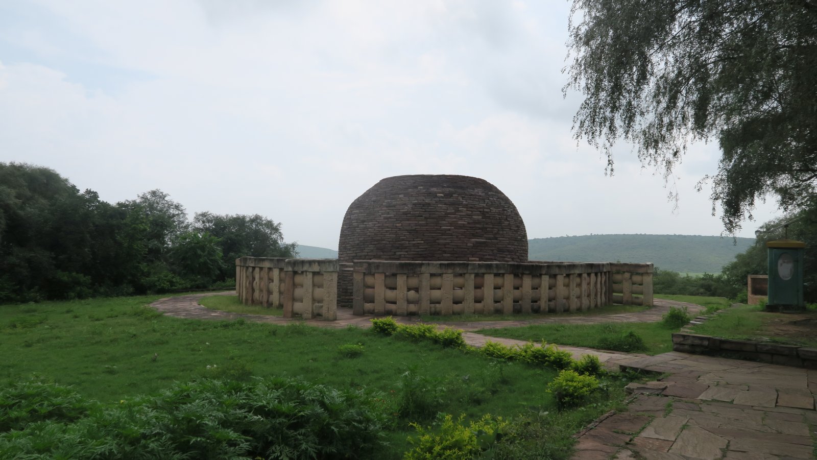 India | stupa Sanchi: O máis antigo de pedra estrutura - Sanchi | Secret World Trip Planner