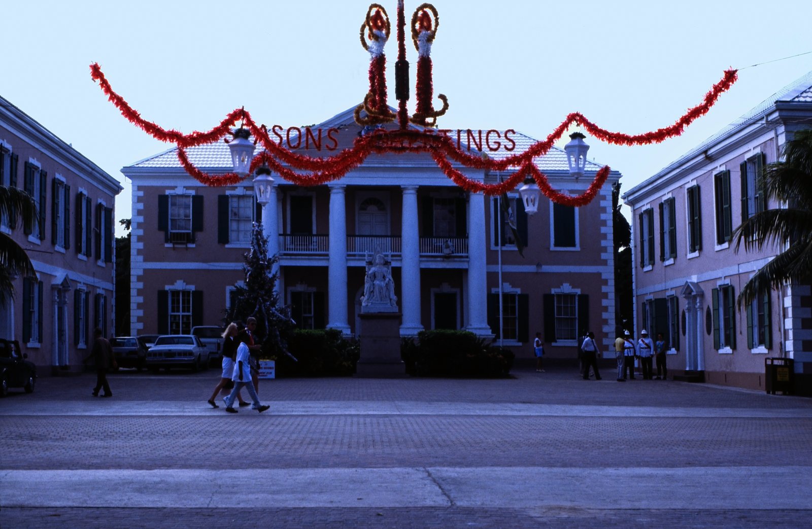 Nassau e Rawson Square - Nassau | Secret World Trip Planner