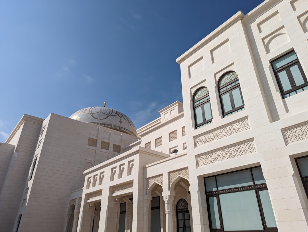 阿布扎比扎耶德遗产中心 - Abu Dhabi | Secret World Trip Planner