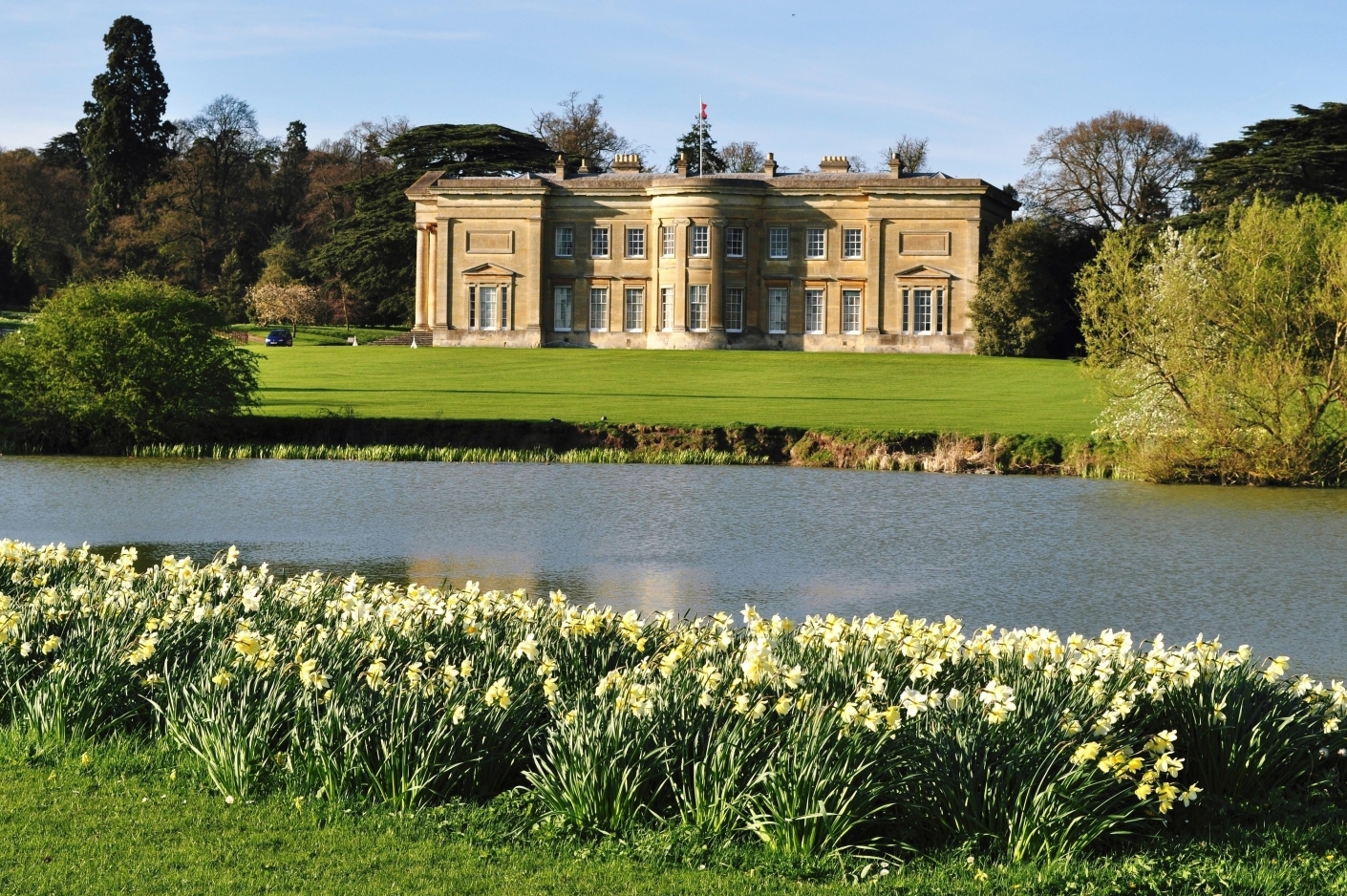 The gardens of historic Spetchley Park in Worcester - Spetchley | Secret World Trip Planner