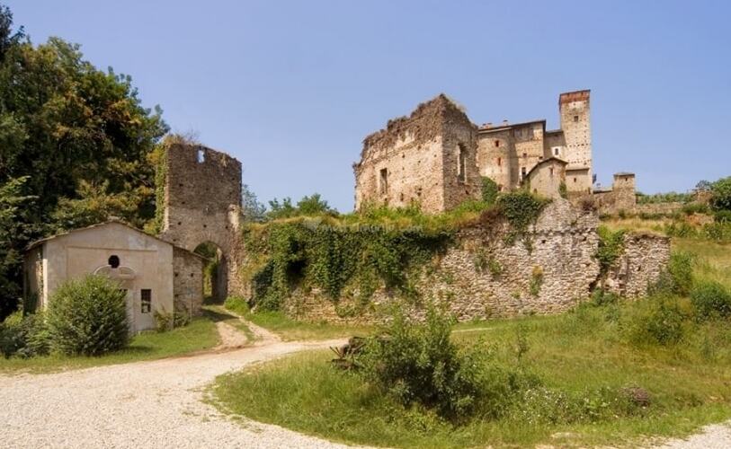 Der Park des Castello di Bagnolo - 23 | Secret World Trip Planner