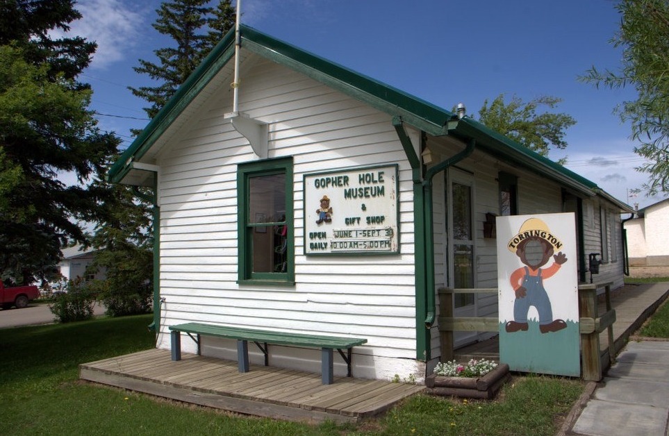 Torrington | An Gopher Poll Músaem - Torrington | Secret World Trip Planner