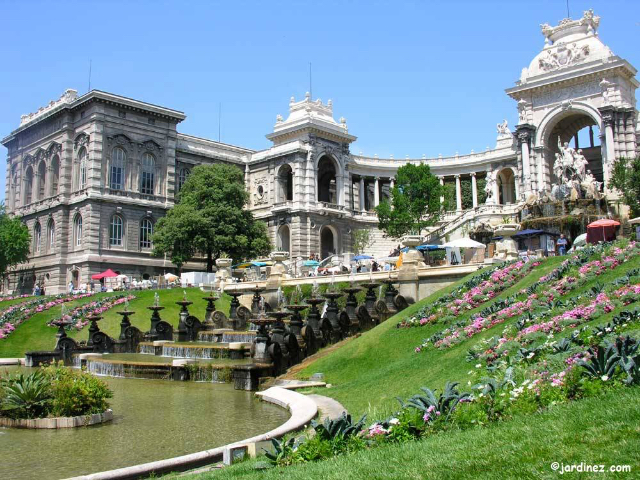 ສວນສາທາລະນະຂອງພະລາຊະວັງ Longchamp - Marseille | Secret World Trip Planner