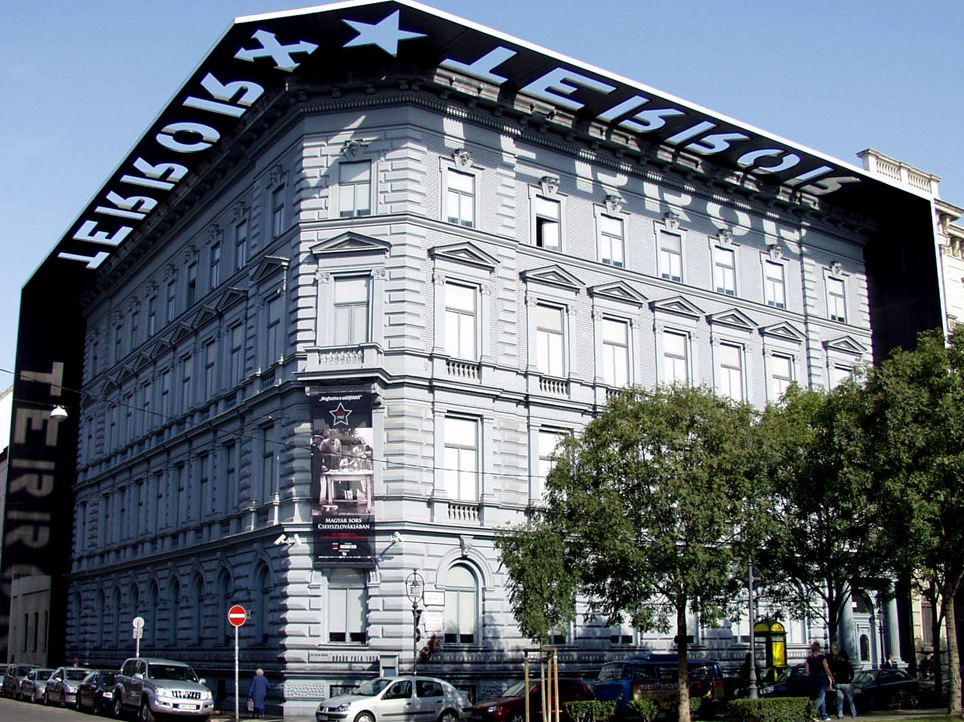 Muzej Terora u Budimpešti - Budapest | Secret World Trip Planner