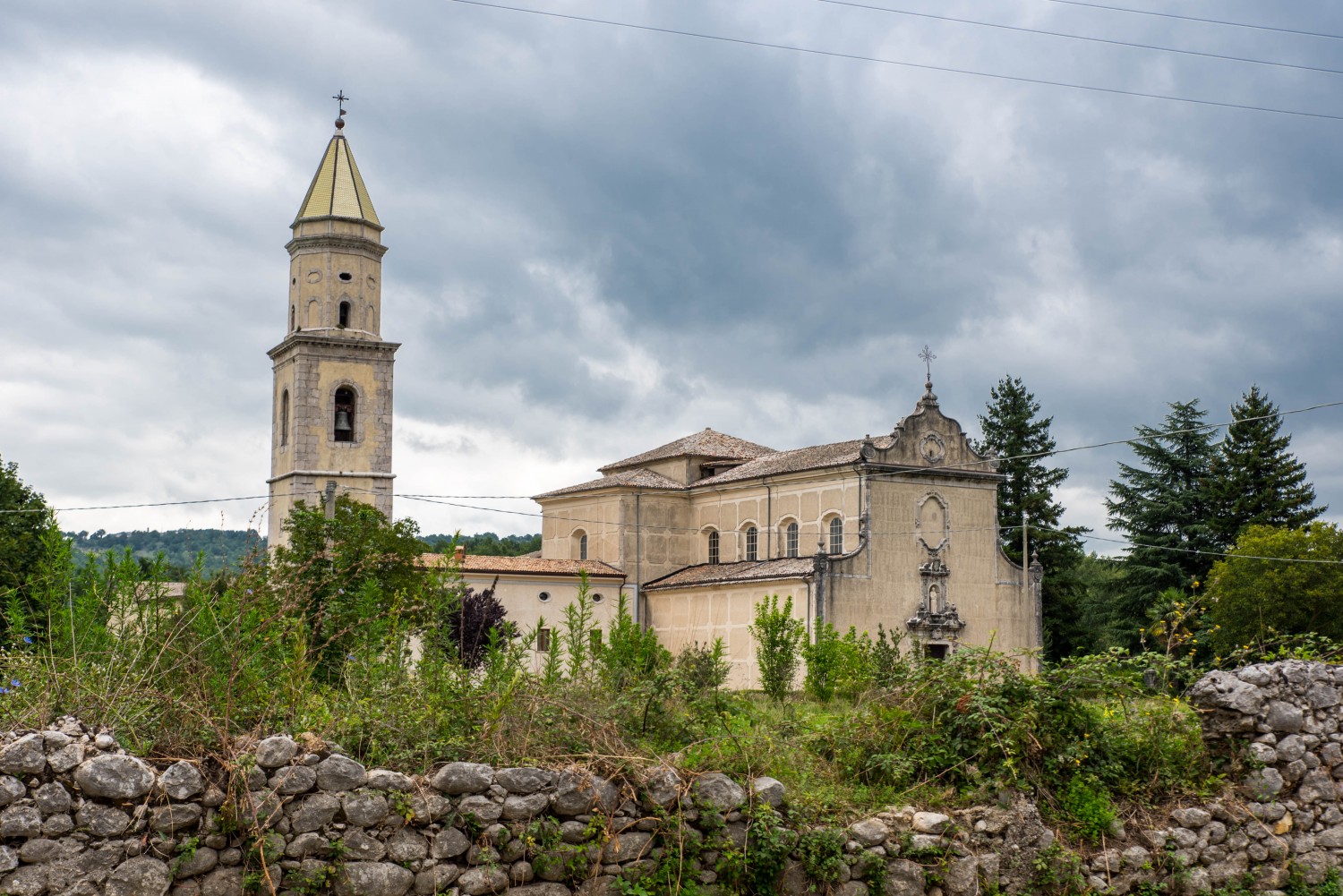 San Francesco muziejus Folloni mieste