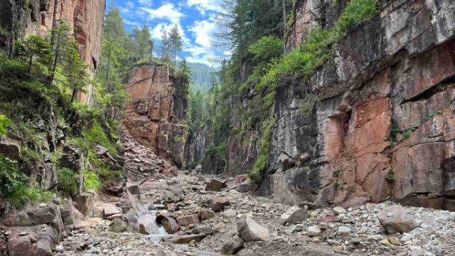 Les gorges du Bletterbach : un voyage da ...
