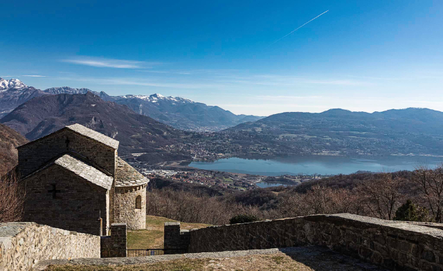San Pietro al Monte en Civate - Via Privata del Pozzo | Secret World Trip Planner