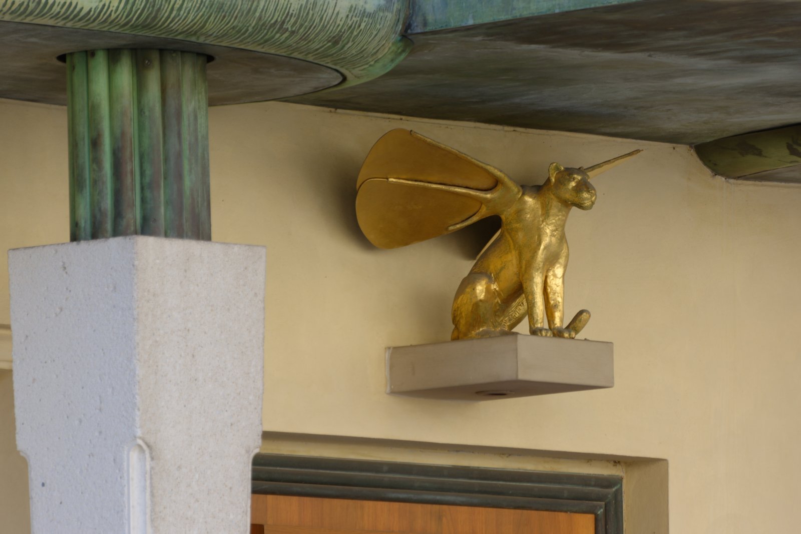 Praški dvorac: jedan od najvećih dvoraca na svijetu - 119 08 Praga 1 | Secret World Trip Planner