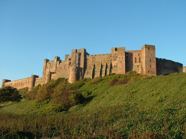 טירת במבורג,אנגליה. - Bamburgh NE69 7DF | Secret World Trip Planner