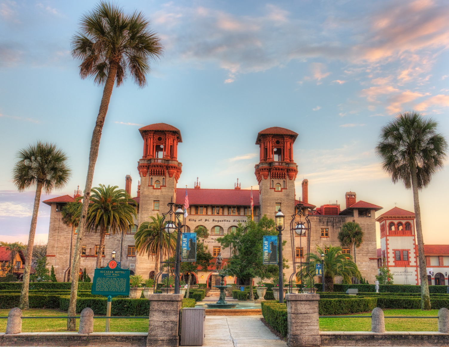 不拘一格的莱特纳博物馆  - St. Augustine | Secret World Trip Planner