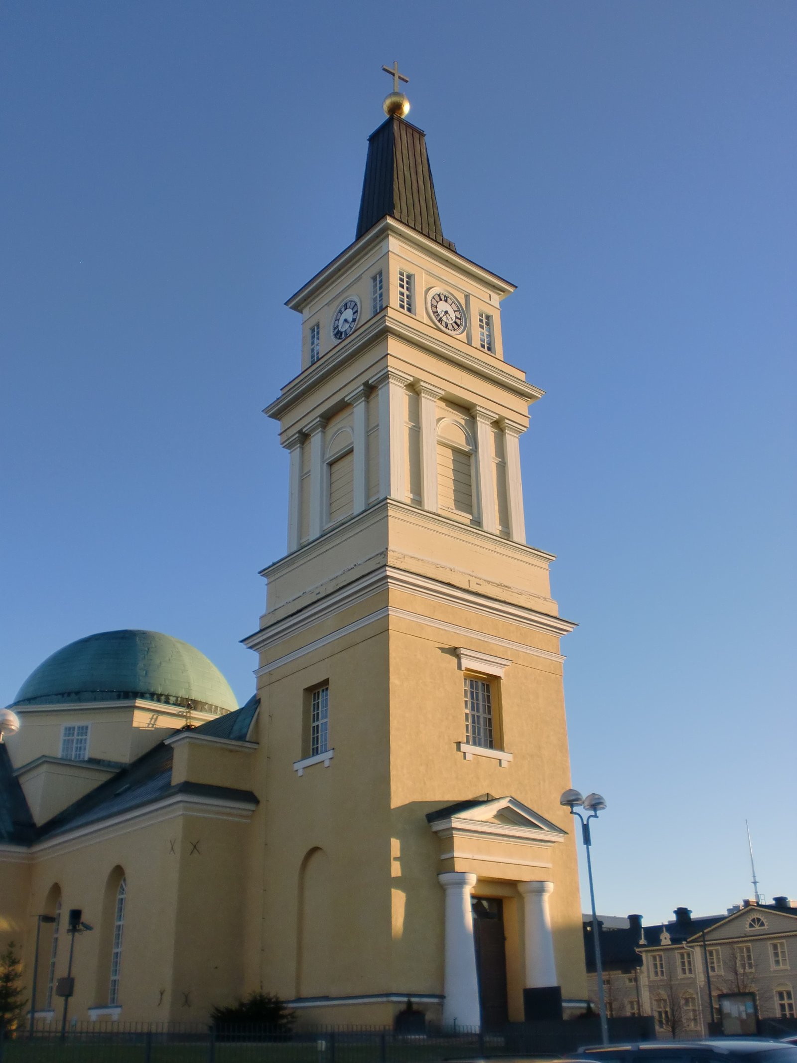 Oulu (Finski: Oulun tuomiokirkko) - Oulu | Secret World Trip Planner