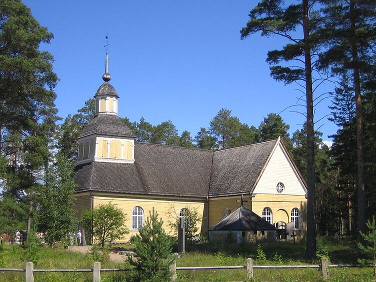 Paltamo: the Paltaniemi Eliza Pintura - Paltaniementie 851 | Secret World Trip Planner