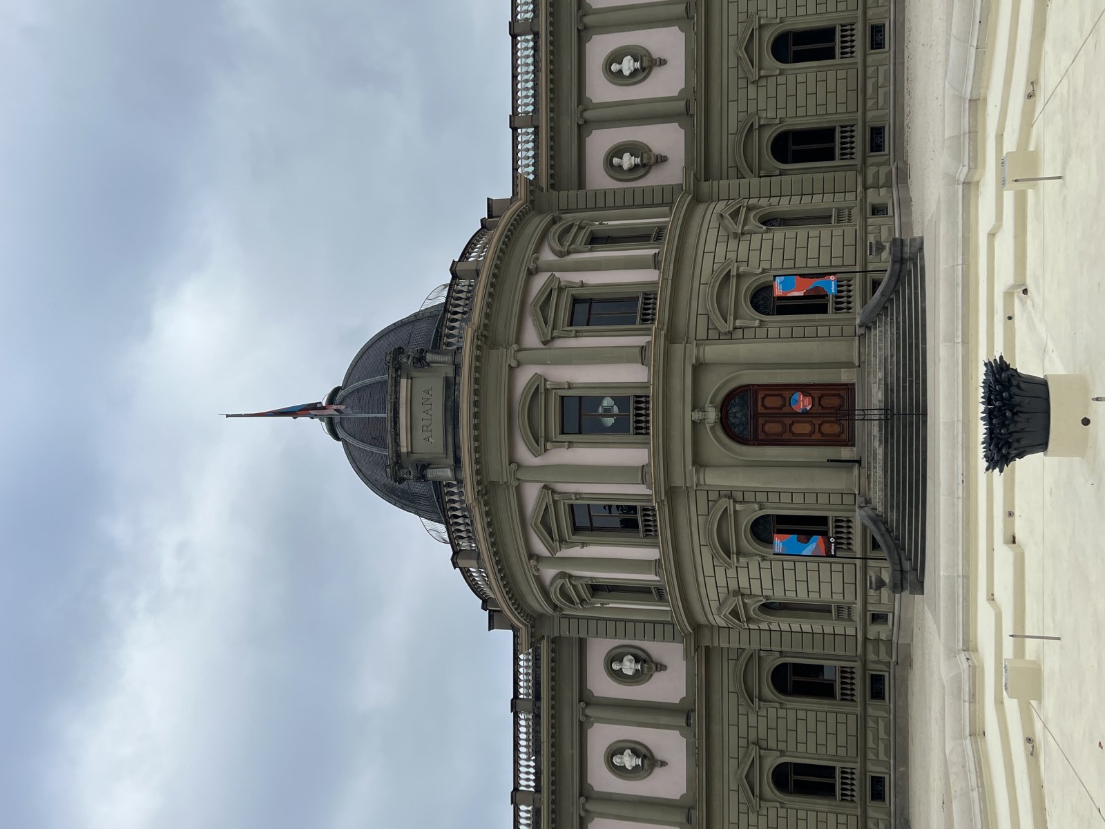 阿丽亚娜博物馆 - Genève | Secret World Trip Planner