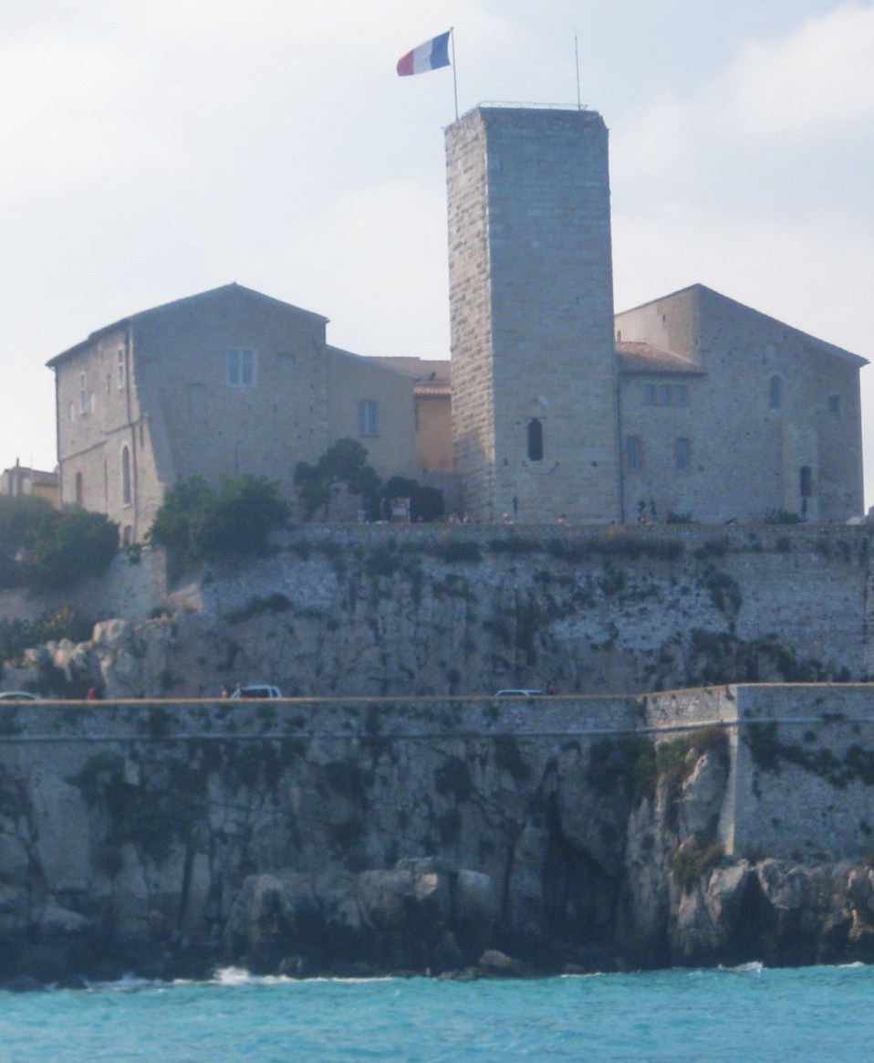 Musee ปี,ปีกัสโซ่ - Antibes | Secret World Trip Planner